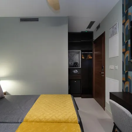 מלון Perla Del Sur 2*