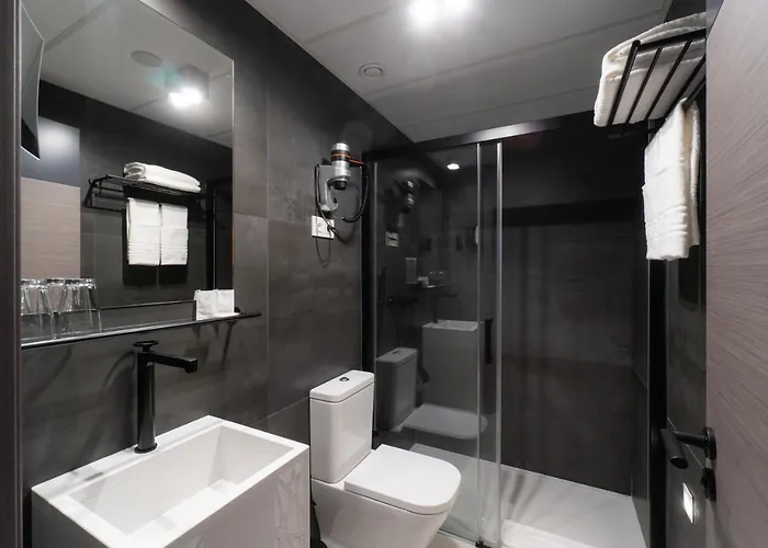 Hotel Perla Del Sur 2*