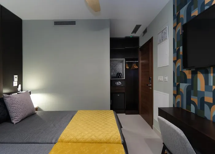 Hotel Perla Del Sur 2*